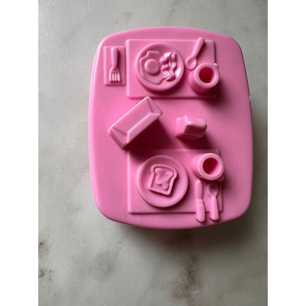 Fisher-Price Little People Figure 2008 Pink Kitchen Table
